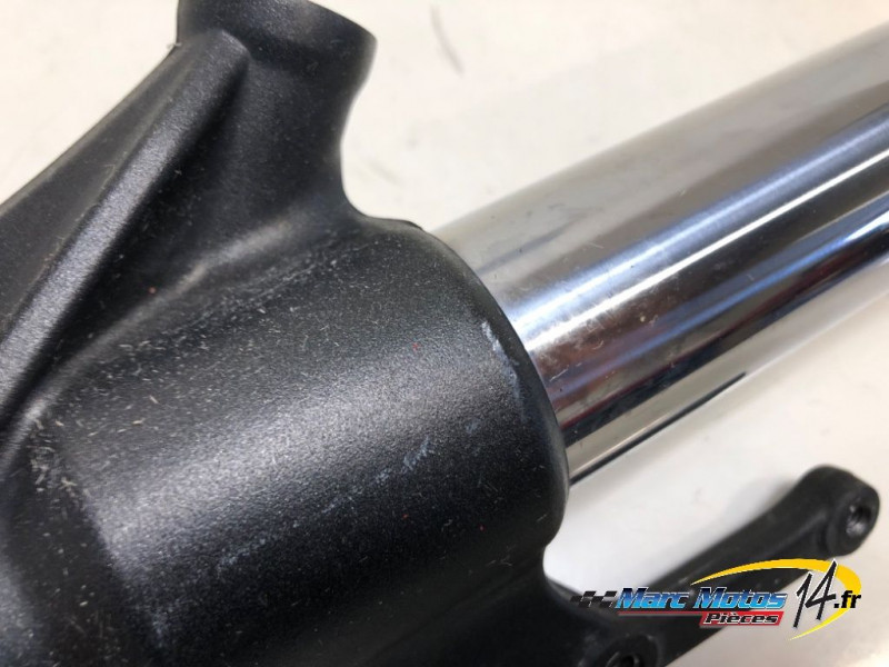 BRAS DE FOURCHE DROIT YAMAHA MT09 2013