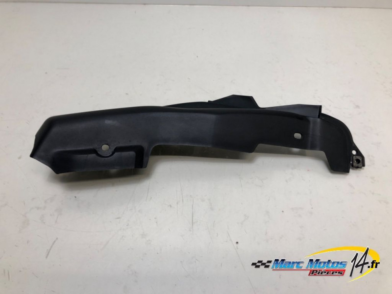 HABILLAGE DE CADRE DROIT YAMAHA MT09 2013