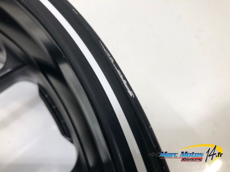 JANTE ARRIERE YAMAHA MT09 2013