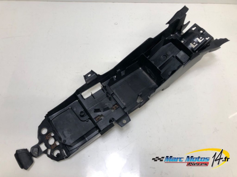 PASSAGE DE ROUE YAMAHA MT09 2013