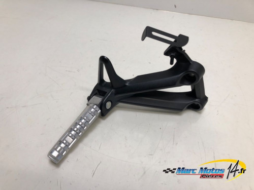 PLATINE ARRIERE DROITE YAMAHA MT09 2013