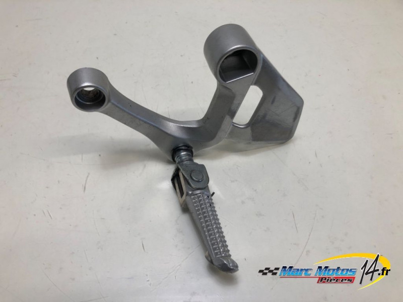 PLATINE AVANT GAUCHE YAMAHA MT09 2013