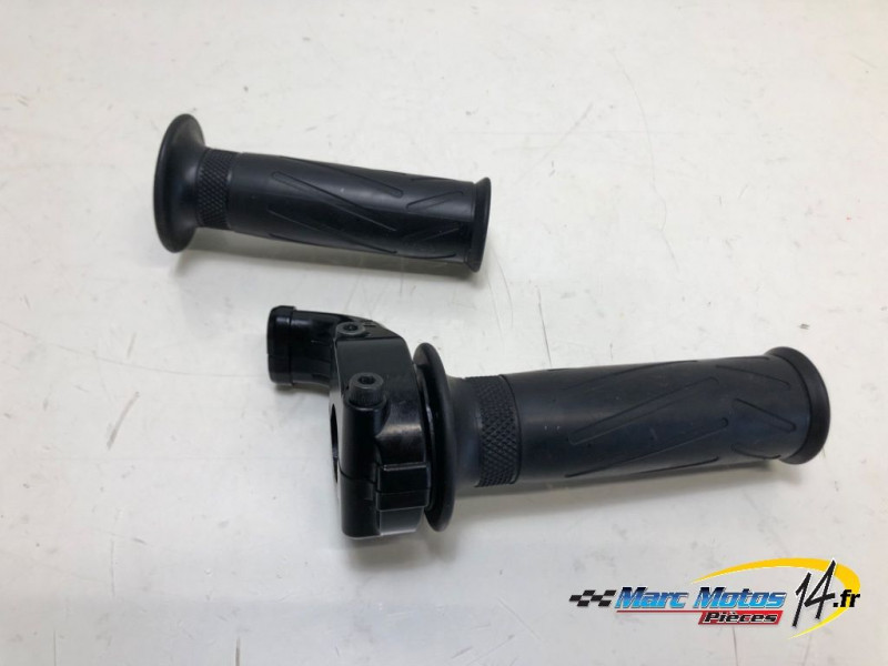 POIGNEE DE GAZ YAMAHA MT09 2013