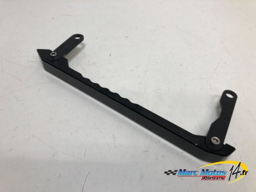 POIGNEE PASSAGER YAMAHA MT09 2013