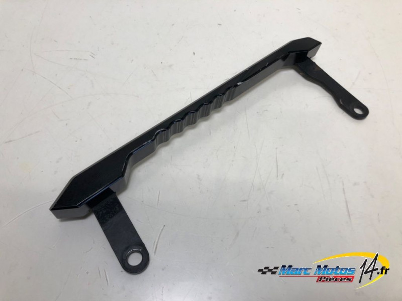 POIGNEE PASSAGER YAMAHA MT09 2013