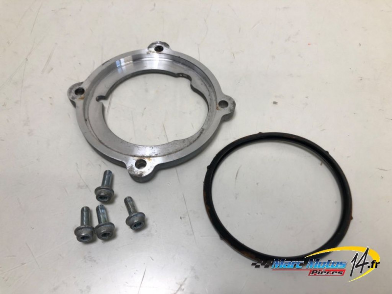 POMPE A ESSENCE YAMAHA MT09 2013