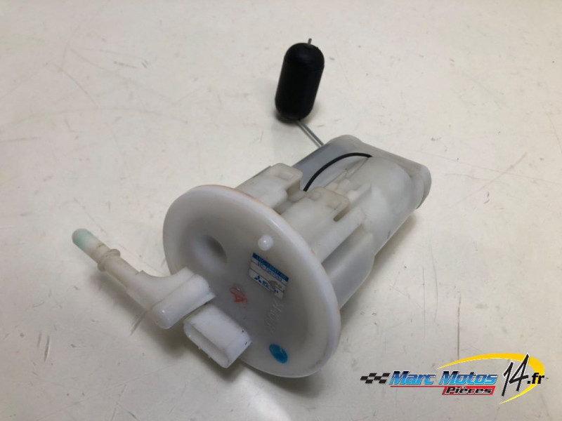 POMPE A ESSENCE YAMAHA MT09 2013