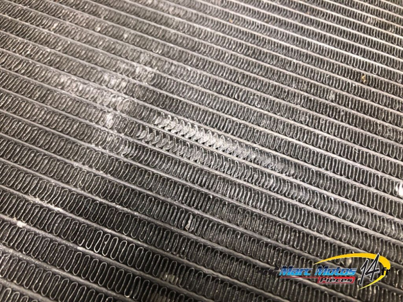 RADIATEUR D'EAU YAMAHA MT09 2013