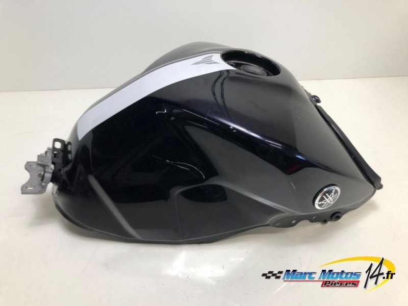 RESERVOIR D'ESSENCE YAMAHA MT09 2013