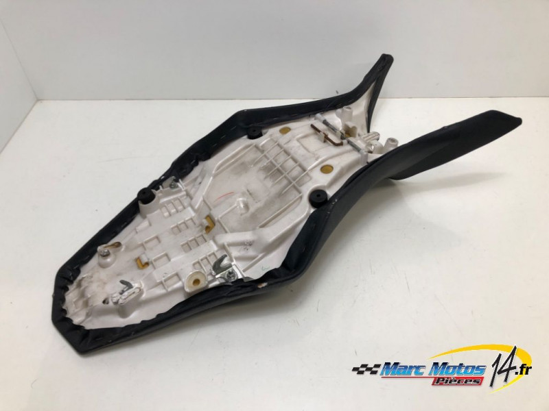 SELLE BIPLACE YAMAHA MT09 2013
