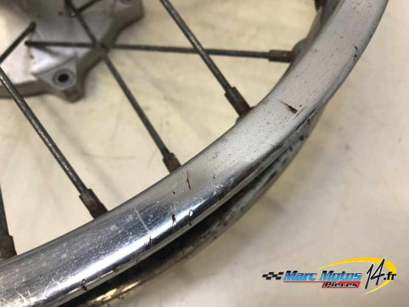 JANTE ARRIERE YAMAHA 125 DTR 2005