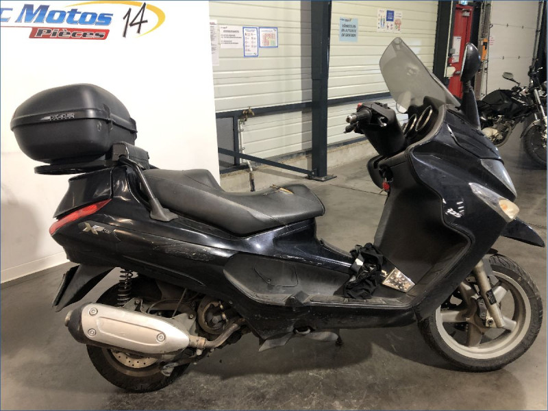 PIAGGIO 125 XEVO 