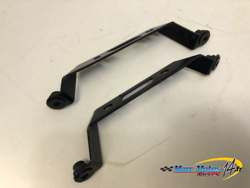 SAUT DE VENT YAMAHA MT09 2013