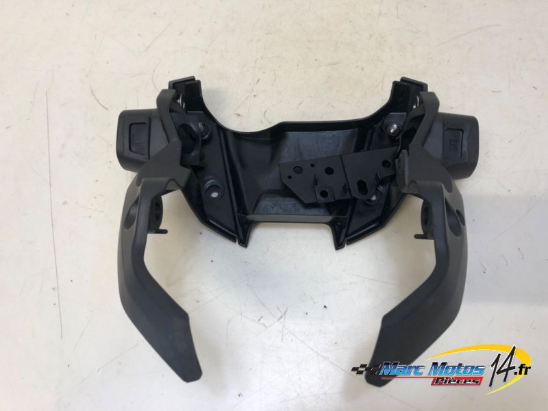 ENTOURAGE D'OPTIQUE YAMAHA MT09 2013