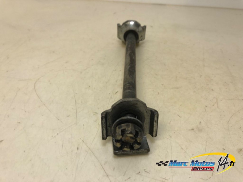 AXE DE ROUE ARRIERE MBK 50 X LIMIT 2009