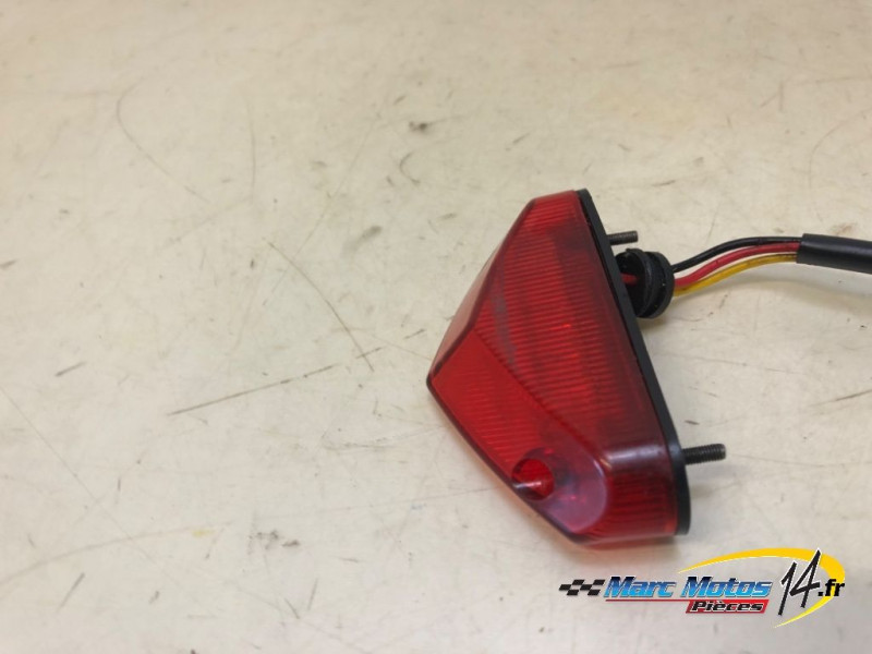 FEU ARRIERE MBK 50 X LIMIT 2009