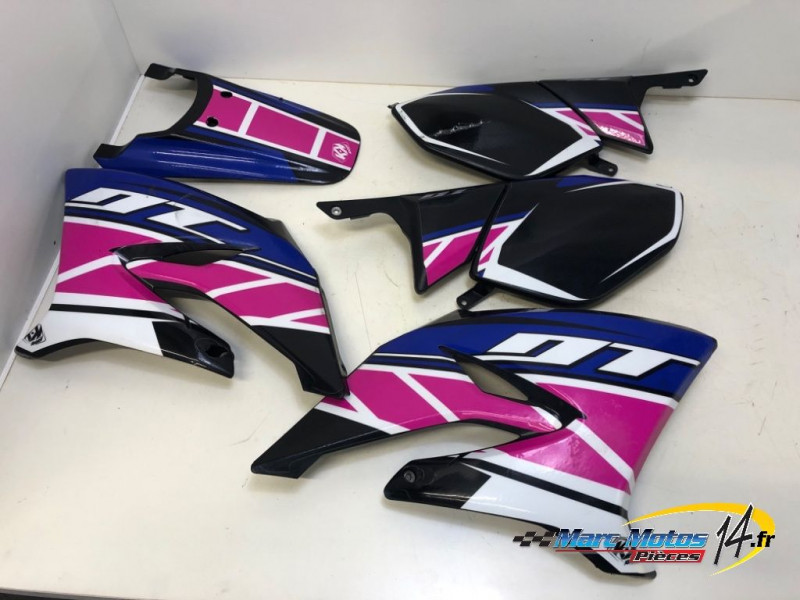 KIT CARENAGES MBK 50 X LIMIT 2009