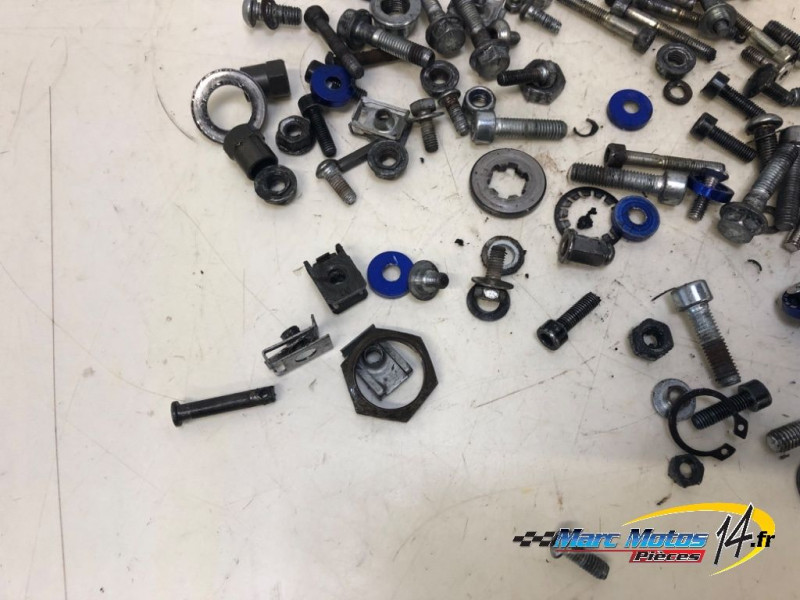 VISSERIE MBK 50 X LIMIT 2009