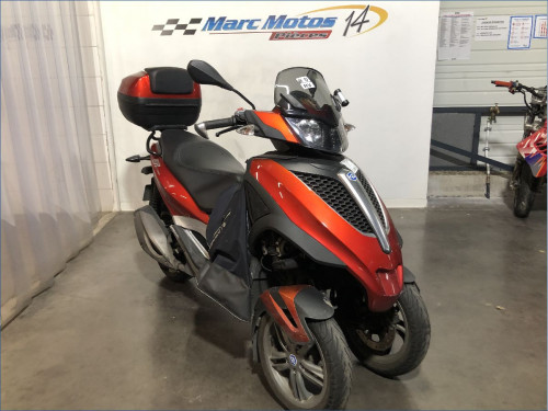 PIAGGIO 300 MP3 YOURBAN LT