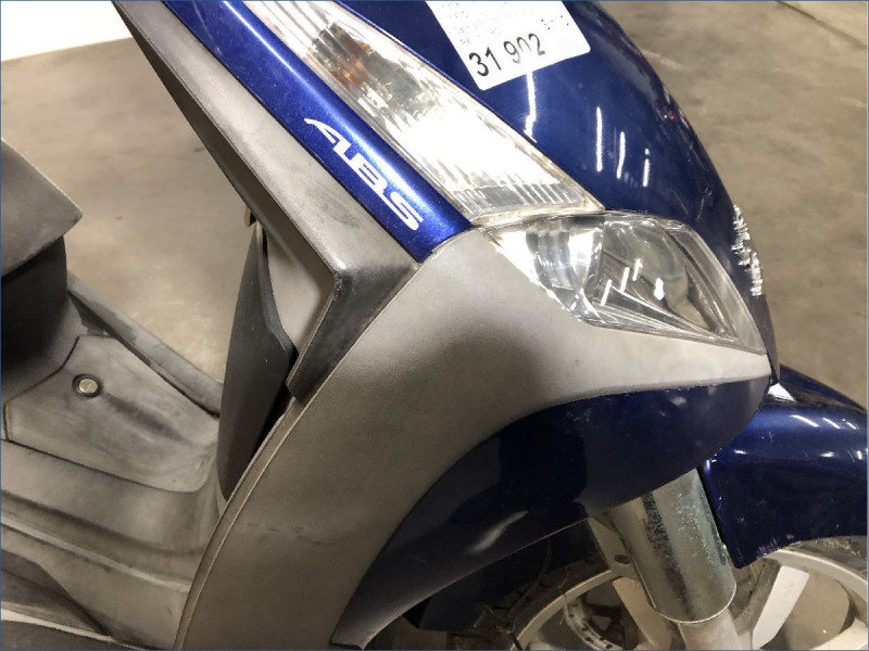 PEUGEOT 250 GEOPOLIS 