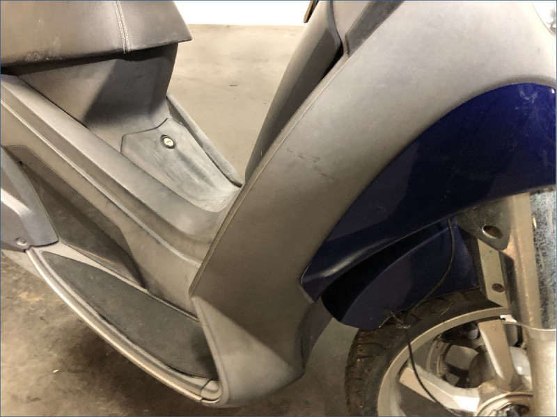 PEUGEOT 250 GEOPOLIS 