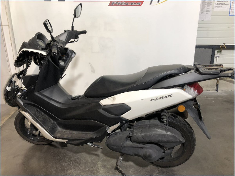 YAMAHA 125 NMAX 