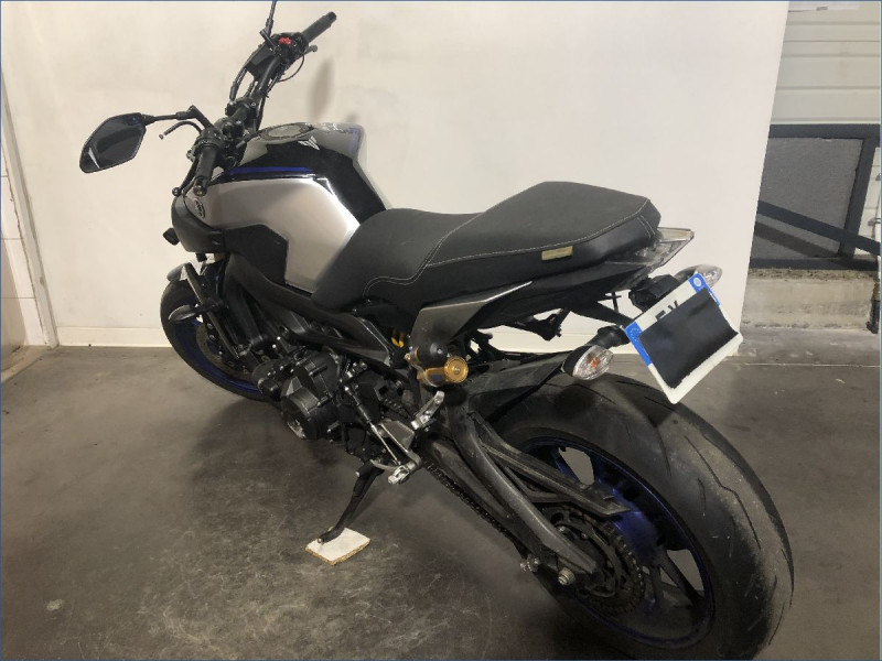 YAMAHA MT09 SP