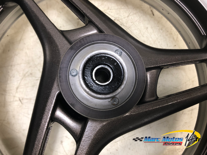 JANTE ARRIERE YAMAHA 530 TMAX 2012