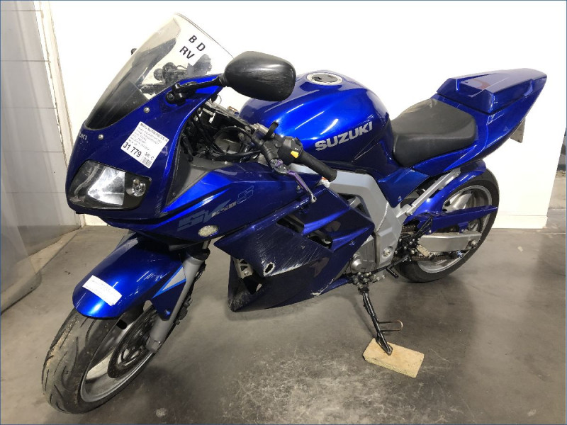 SUZUKI 650 SV S 34CV