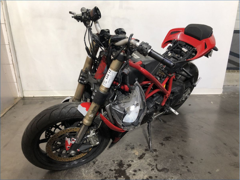 DUCATI 848 STREETFIGHTER 