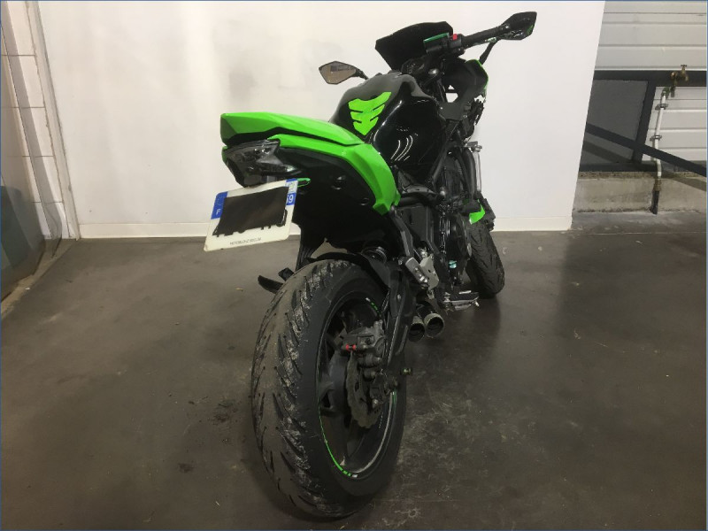 KAWASAKI 650 NINJA 