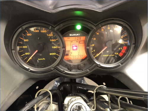 SUZUKI 650 DL VSTROM 