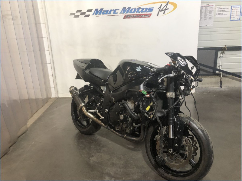 SUZUKI 750 GSXR 
