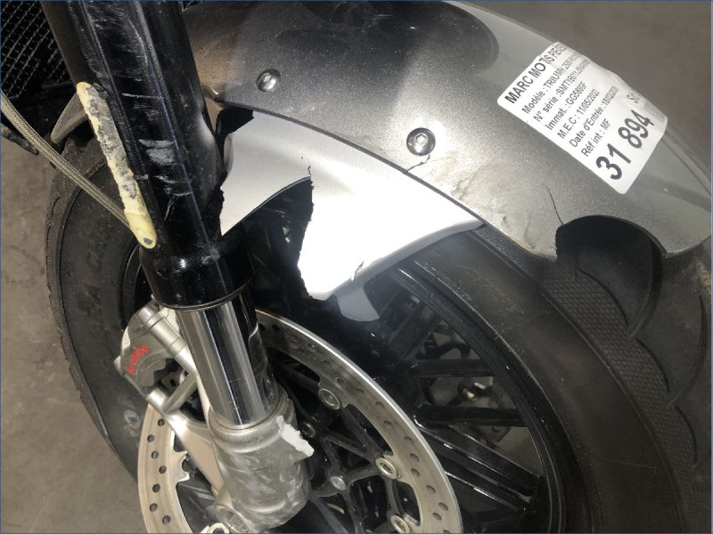 TRIUMPH 2500 ROCKET III 