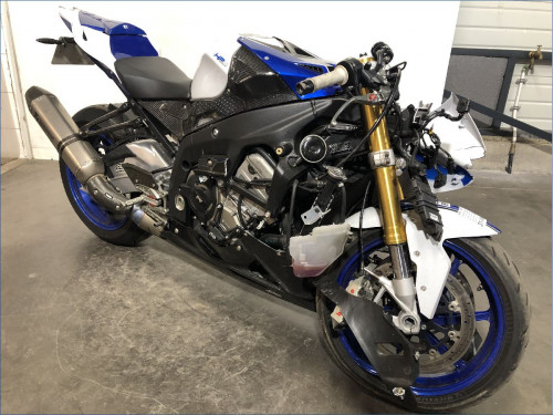 BMW S1000RR HP4