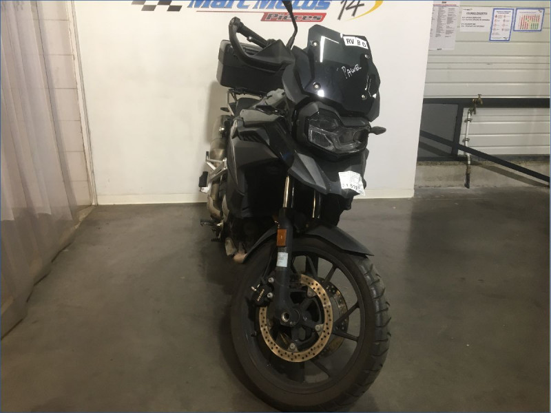 BMW F750GS TRIPLE BLACK