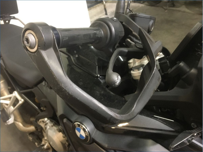 BMW F750GS TRIPLE BLACK