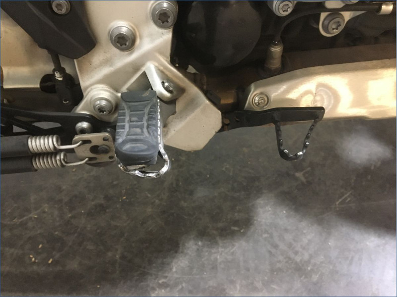 BMW F750GS TRIPLE BLACK