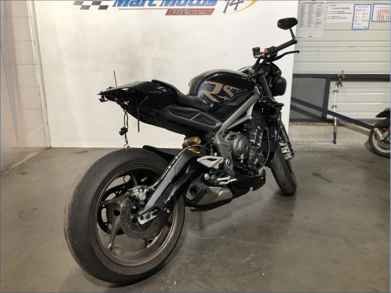 TRIUMPH 765 STREET TRIPLE RS