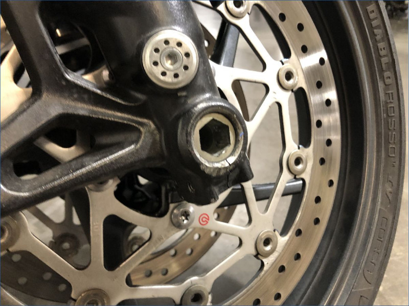 TRIUMPH 765 STREET TRIPLE RS