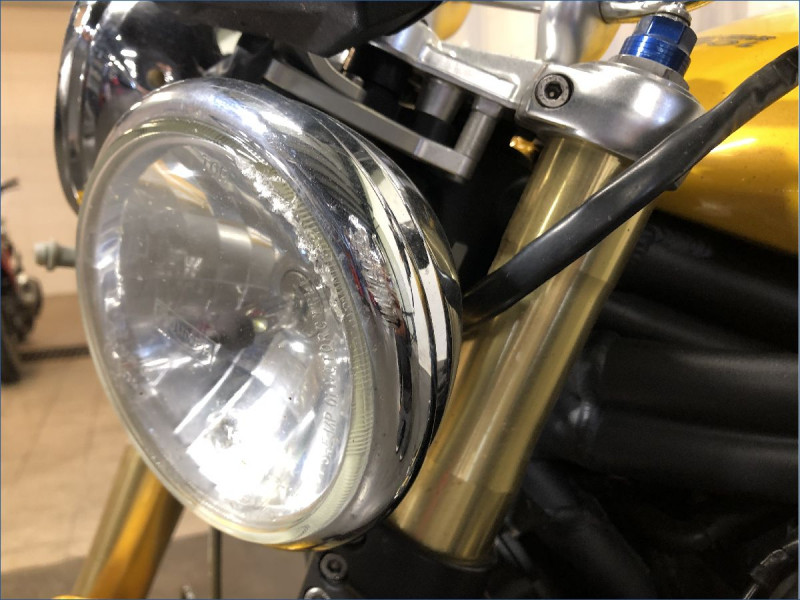 TRIUMPH 1050 SPEED TRIPLE 