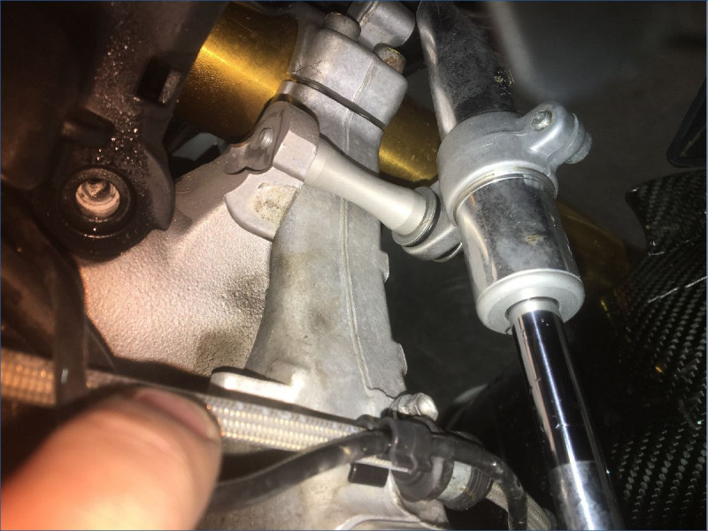 APRILIA 1000 TUONO V4