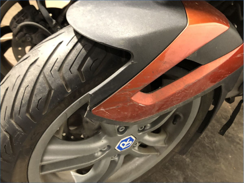 PIAGGIO 300 MP3 YOURBAN LT