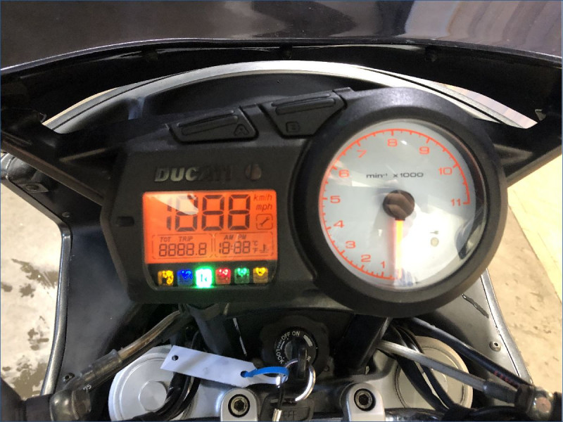 DUCATI 620 MULTISTRADA 