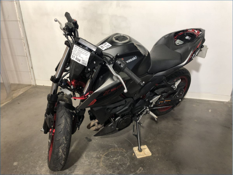 KAWASAKI Z500 ABS