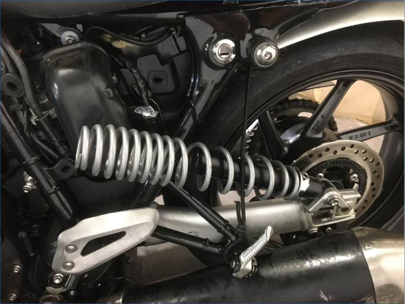 TRIUMPH 1200 SPEED TWIN 