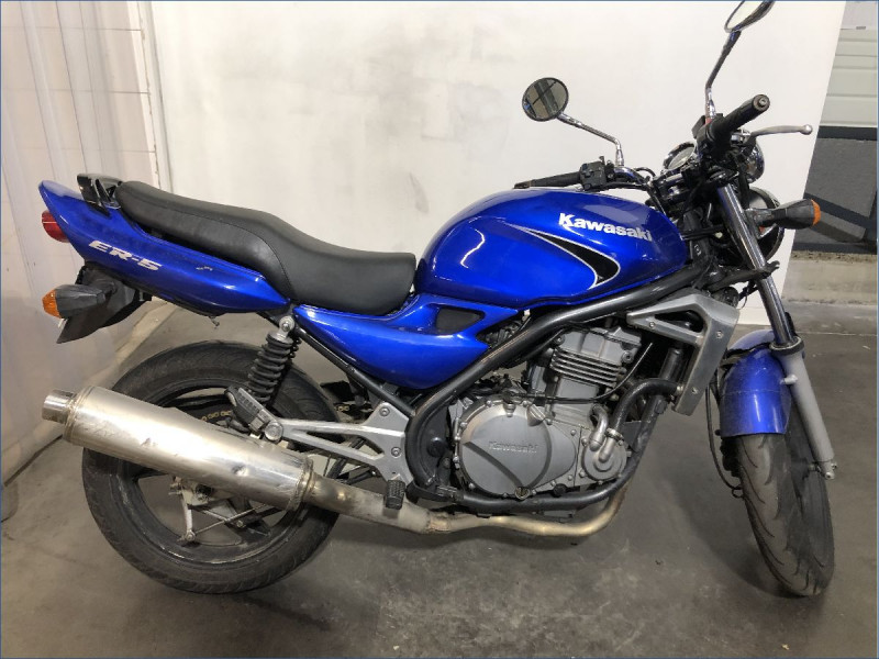 KAWASAKI ER5 