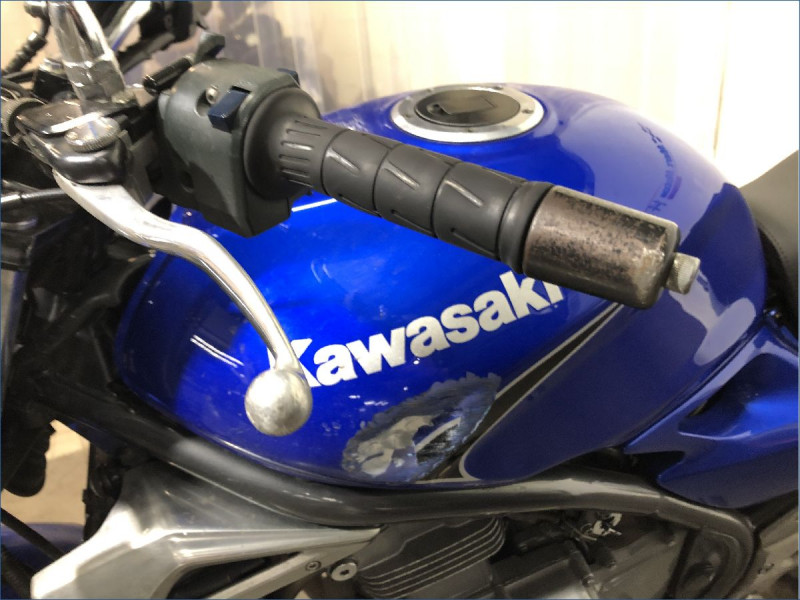 KAWASAKI ER5 
