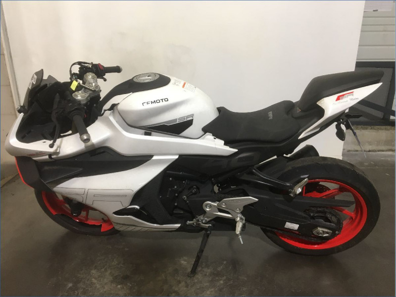 CFMOTO 450 SR 