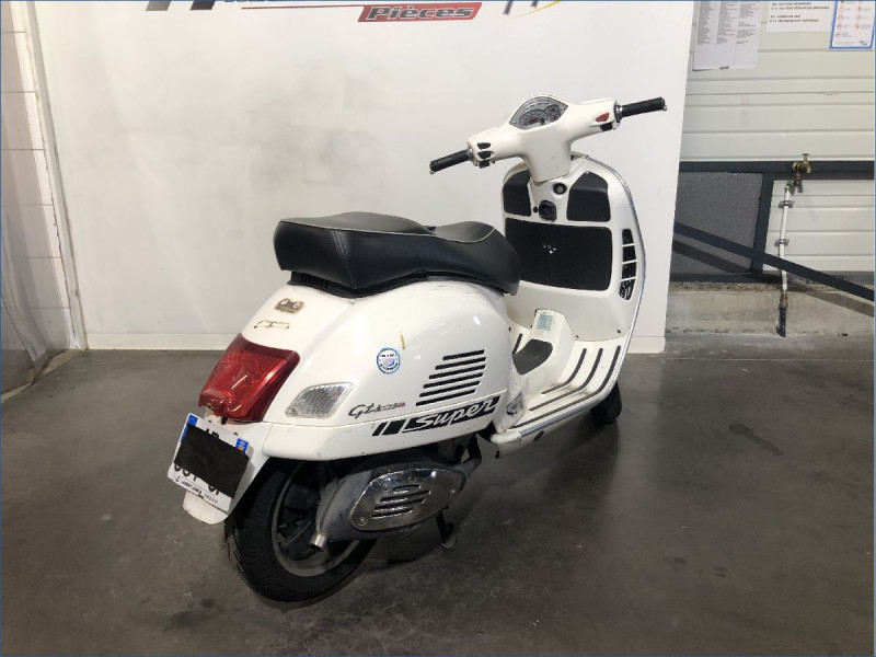 PIAGGIO 125 VESPA GTS